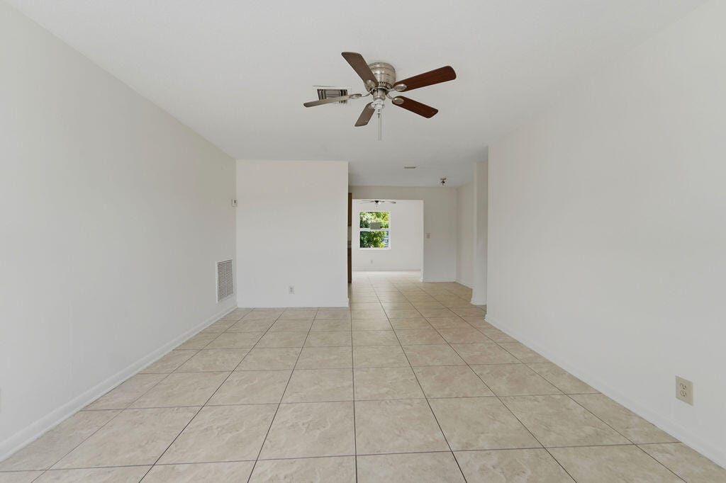 1500 W 13TH Street W, Riviera Beach, FL 33404 photo 4