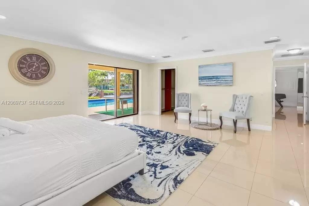 437 Holiday Drive, Hallandale Beach, FL 33009 photo 15