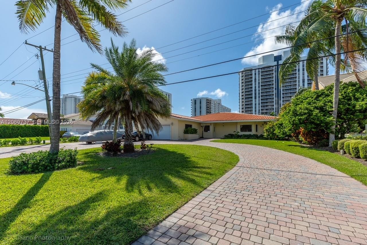 437 Holiday Drive, Hallandale Beach, FL 33009 photo 3