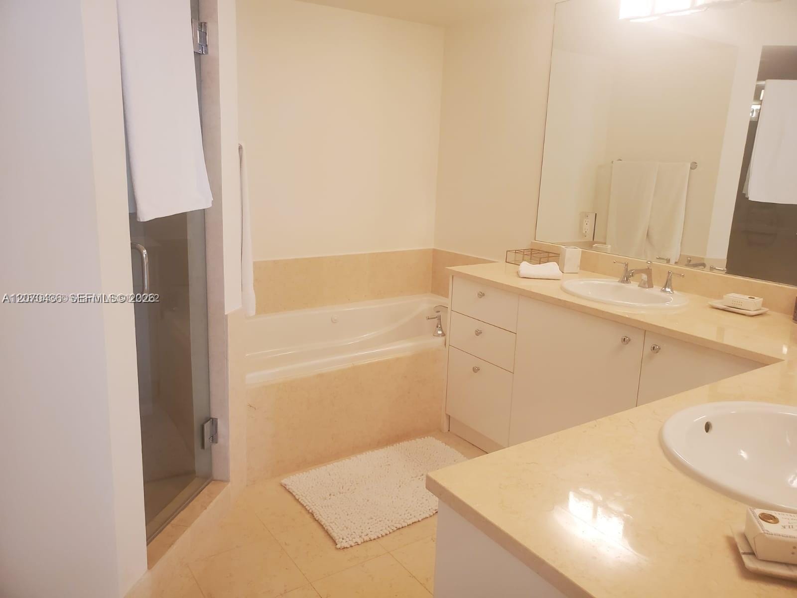 19900 E Country Club Drive 607 — photo 12