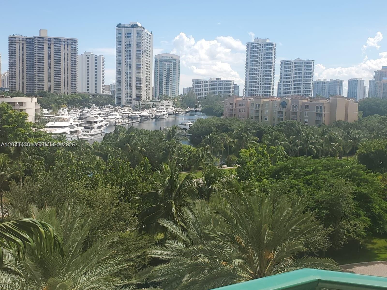 19900 E Country Club Drive 607, Aventura, FL 33180 photo 16