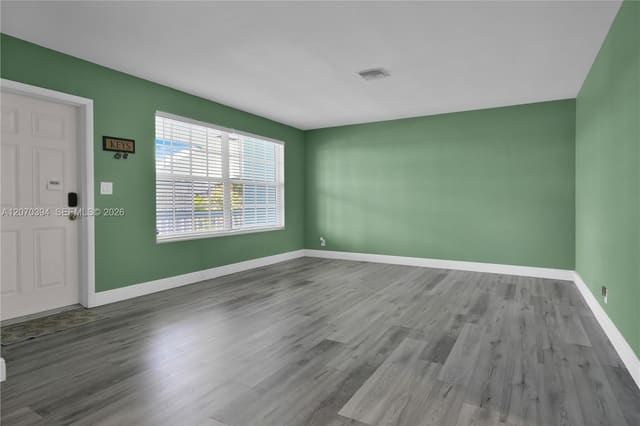 931 SE 9th Avenue 17, Cypress Island, Pompano Beach, FL