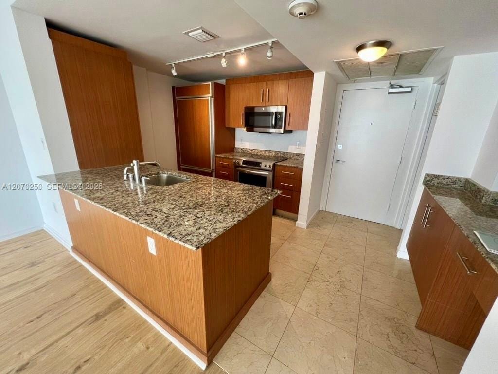 10275 Collins Avenue 415, Bal Harbour, FL 33154
