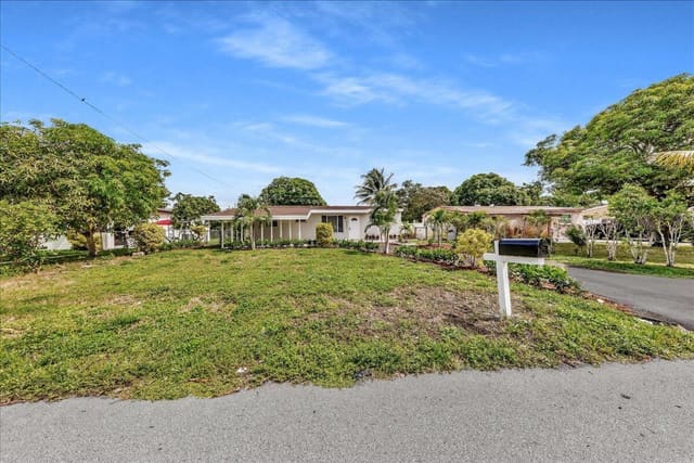 6311 SW 2ND Street, Southgate Second Add, Margate, FL
