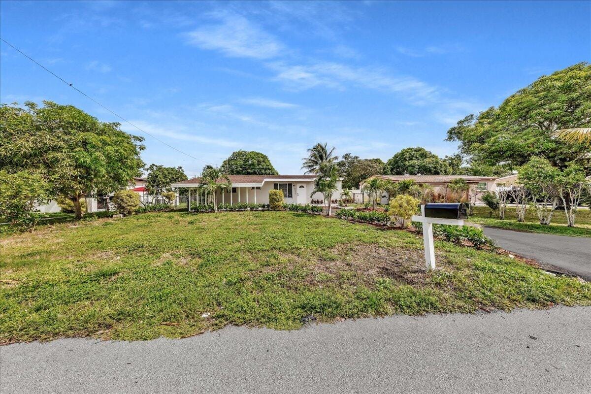 6311 SW 2ND Street, Margate, FL 33068
