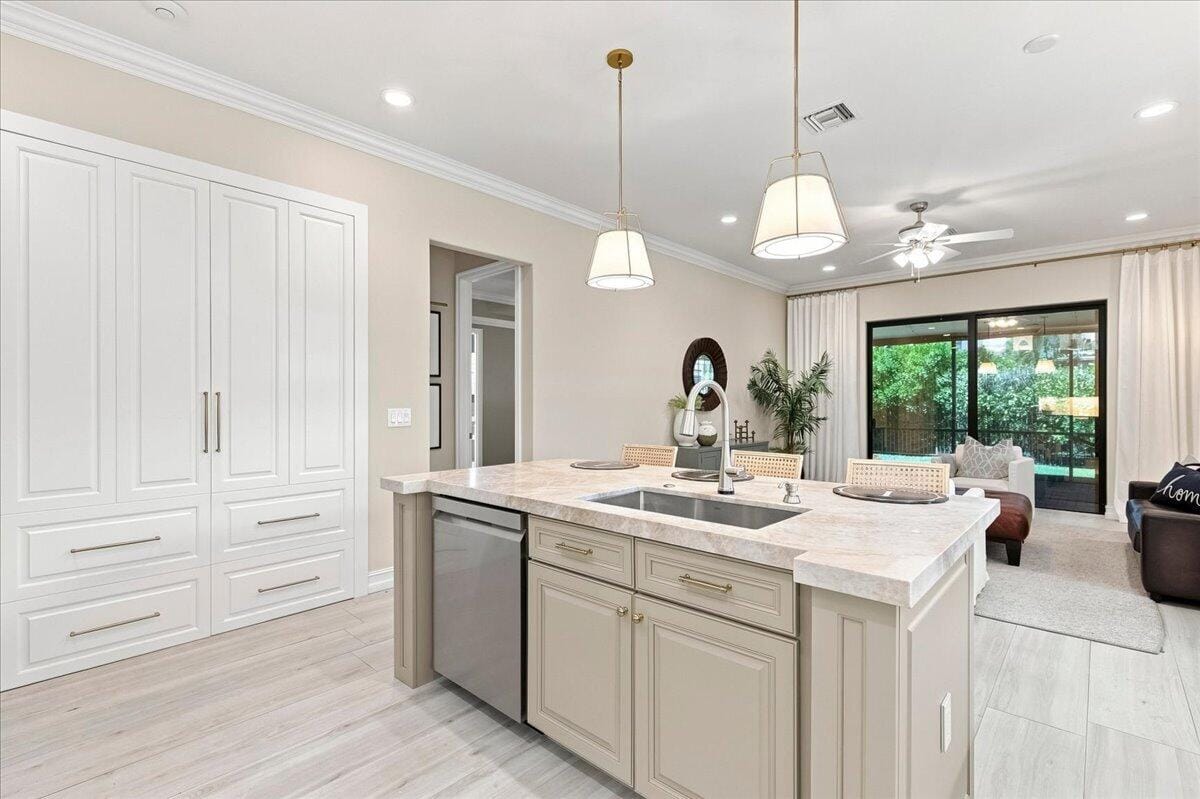 7336 NW 112th Way, Parkland, FL 33076 photo 11
