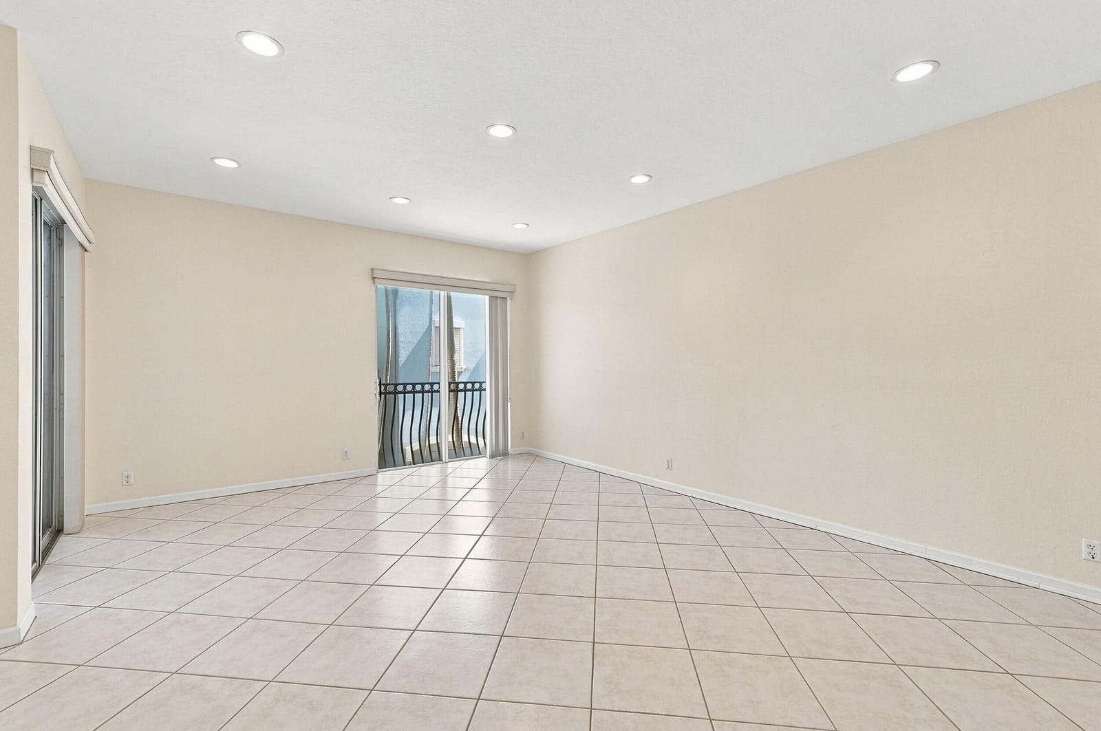 4619 Poinciana Street 7A, Lauderdale-By-The-Sea, FL 33308 photo 12