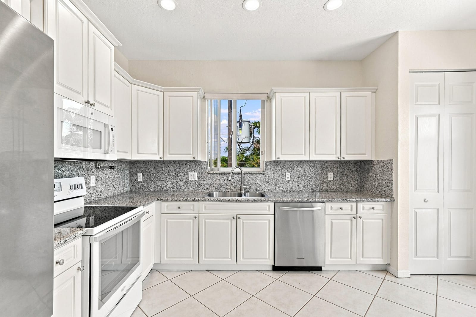4619 Poinciana Street 7A, Lauderdale-By-The-Sea, FL 33308 photo 15