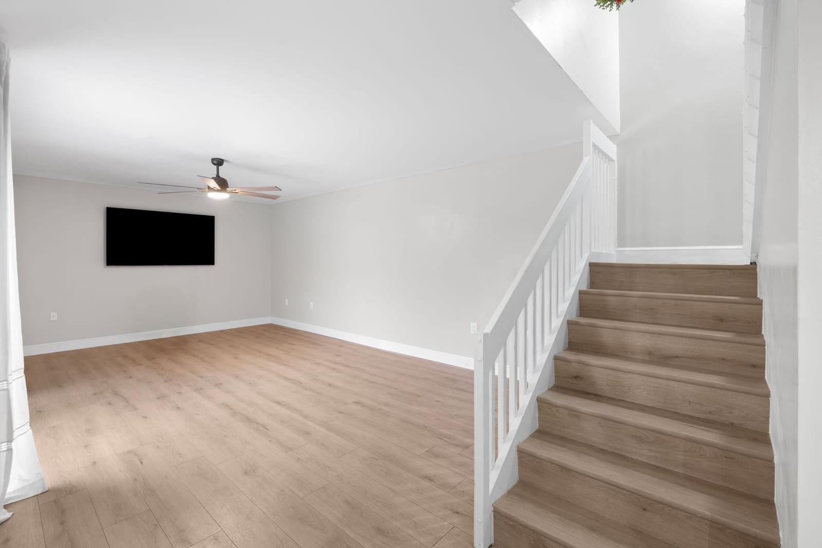 4065 WIMBLEDON Drive — photo 6