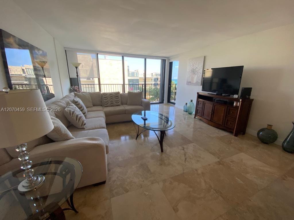 2101 S Ocean Drive 501 — photo 4