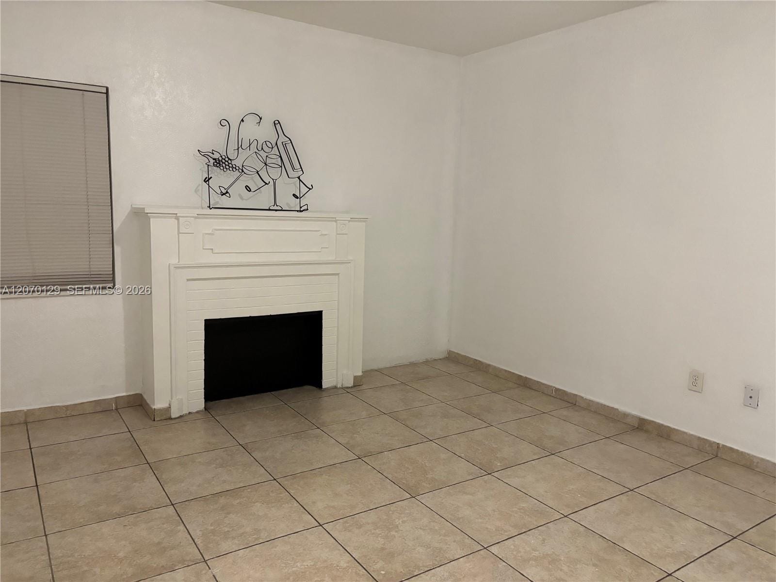 2059 SW 7th Street 0, Miami, FL 33135 photo 2