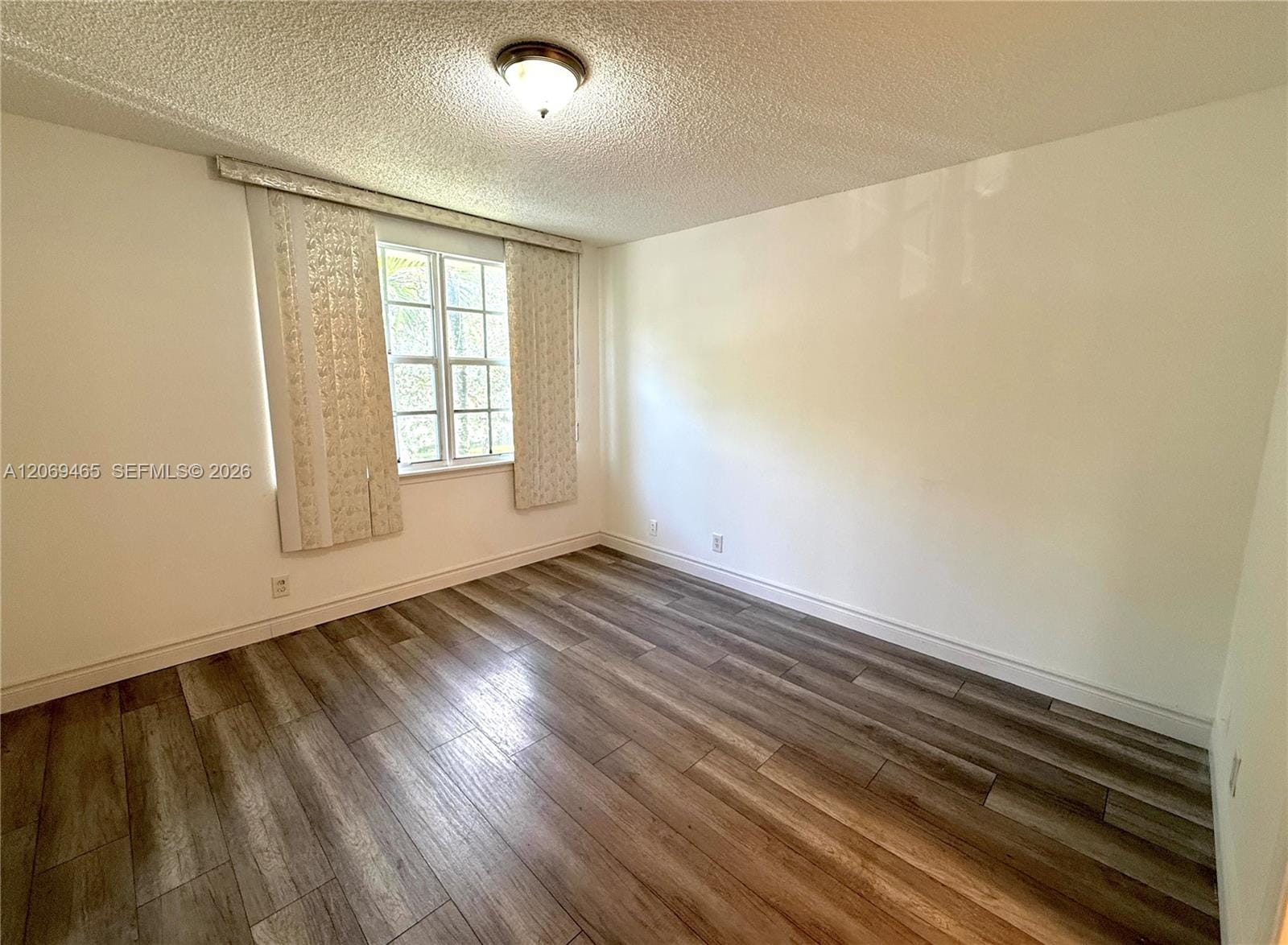 3152 SW 49th Street 126 — photo 3