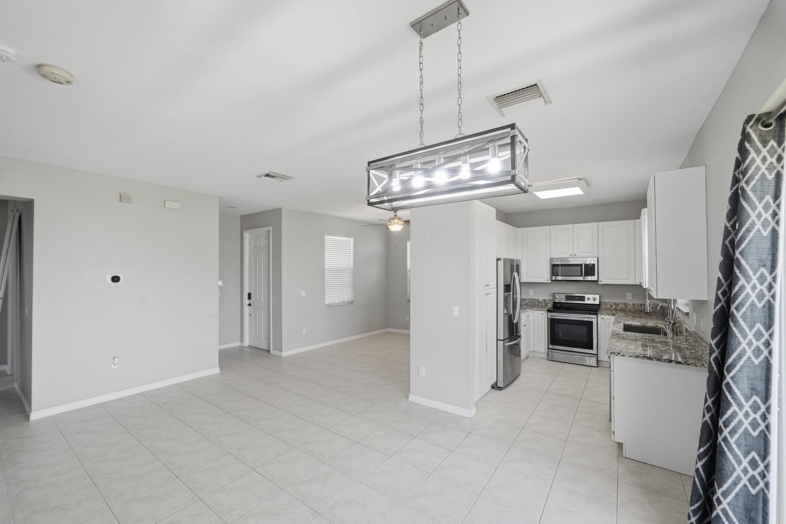 841 Bent Creek Drive, Fort Pierce, FL 34947 photo 13