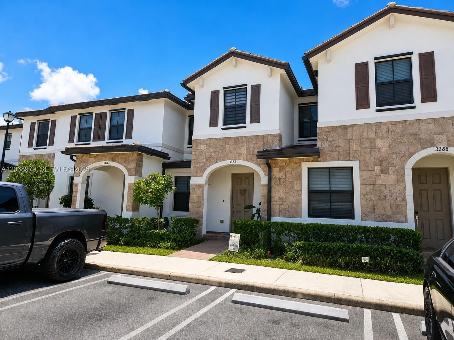 3382 W 114th Terrace, Hialeah, FL 33018 photo 2