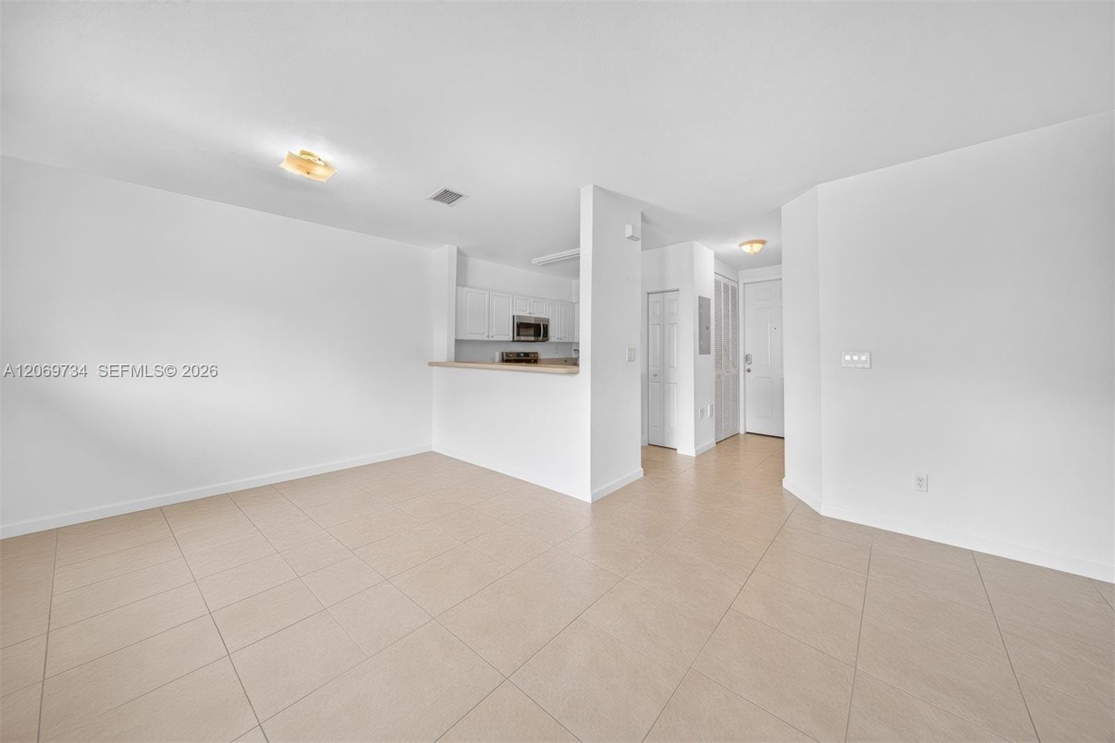 1495 NE 33rd Avenue 101 — photo 9