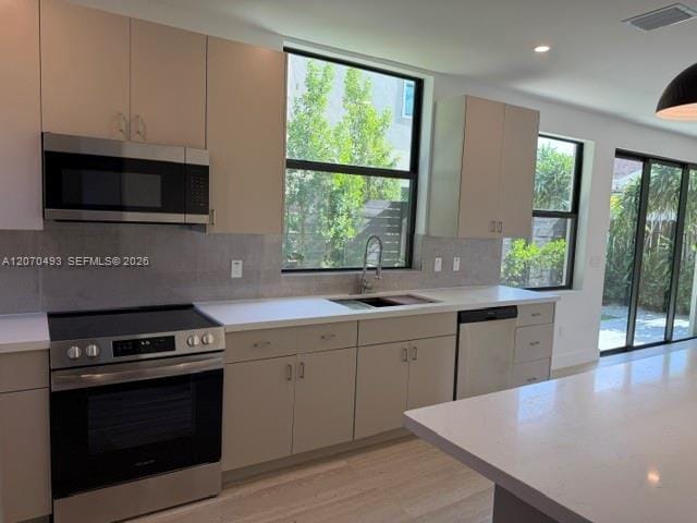 2239 SW 14th Street — photo 8