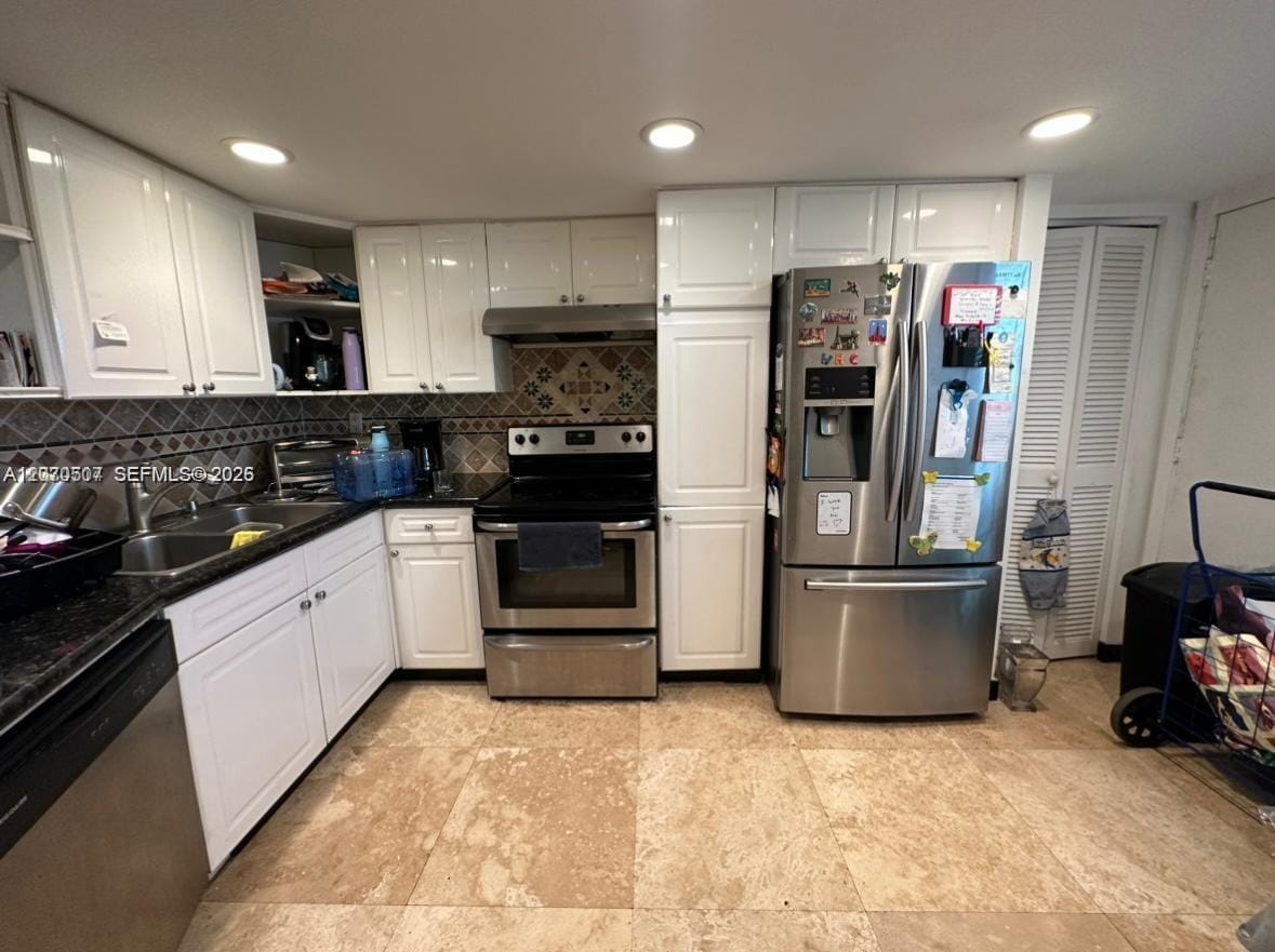 1680 NE 191st Street 209-2, Miami, FL 33179