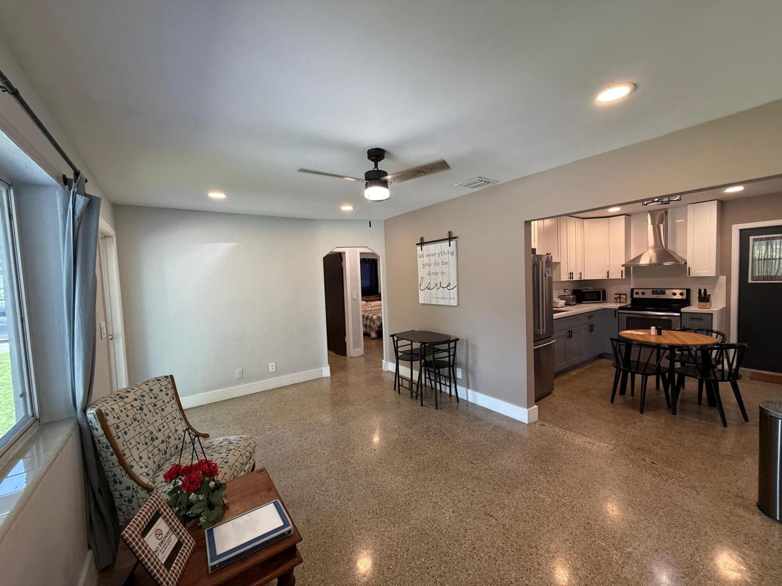 637 SW 2ND Street — photo 6