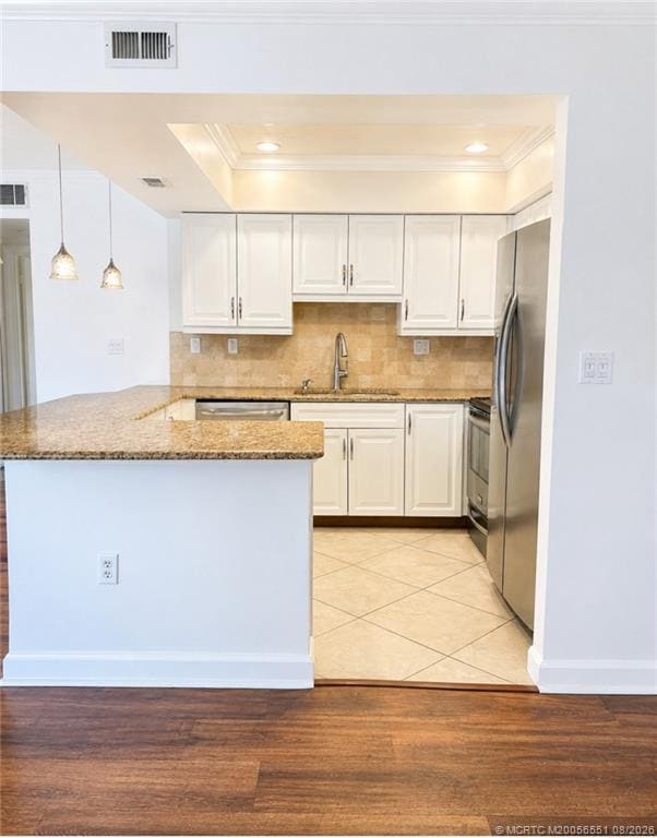 2600 S Kanner Highway 53, sold in De La Bahia Condo, Stuart, FL