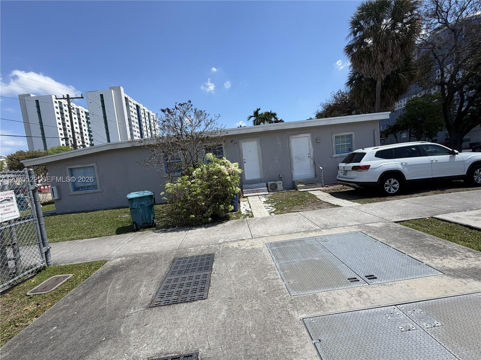 10793 SW 6th Street, Sweetwater, FL 33174