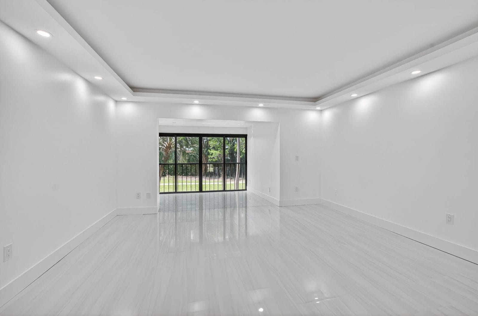 9272 Vista Del Lago 28F, Boca Raton, FL 33428 photo 14