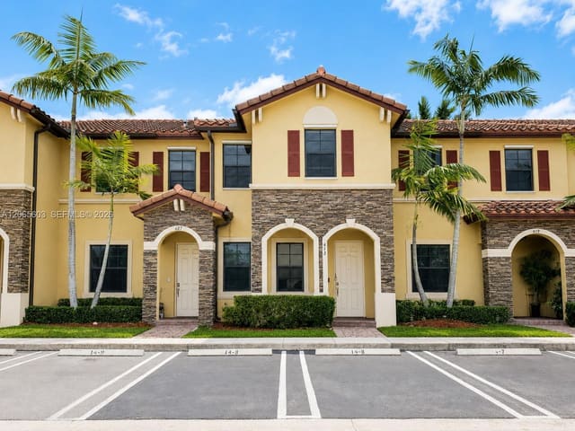 413 SE 32nd Terrace 413, Homestead, FL 33033