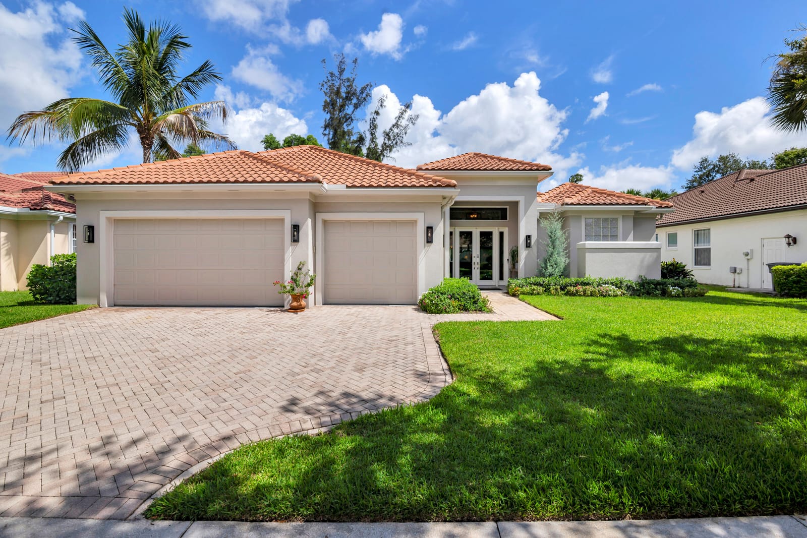 1754 Flagler Manor Circle — photo 3