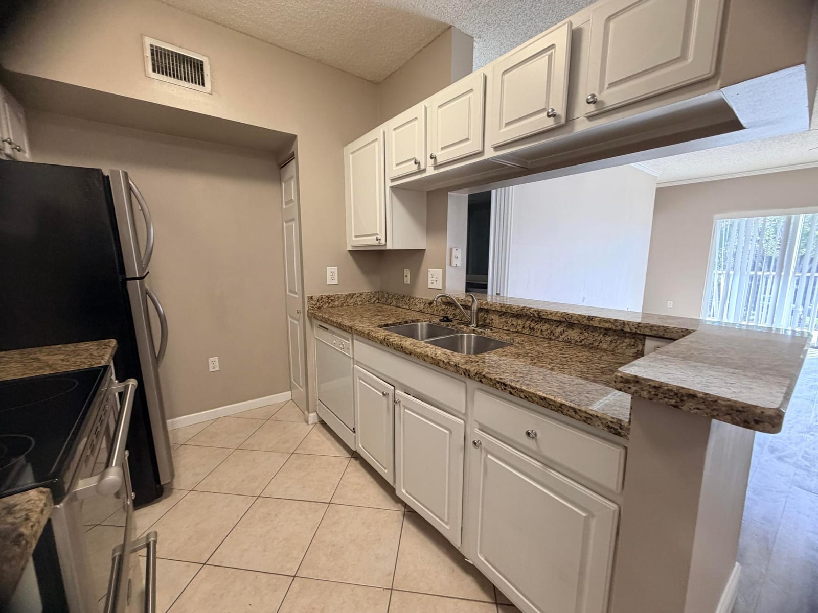 11661 W ATLANTIC Boulevard 1026, Coral Springs, FL 33071 photo 4