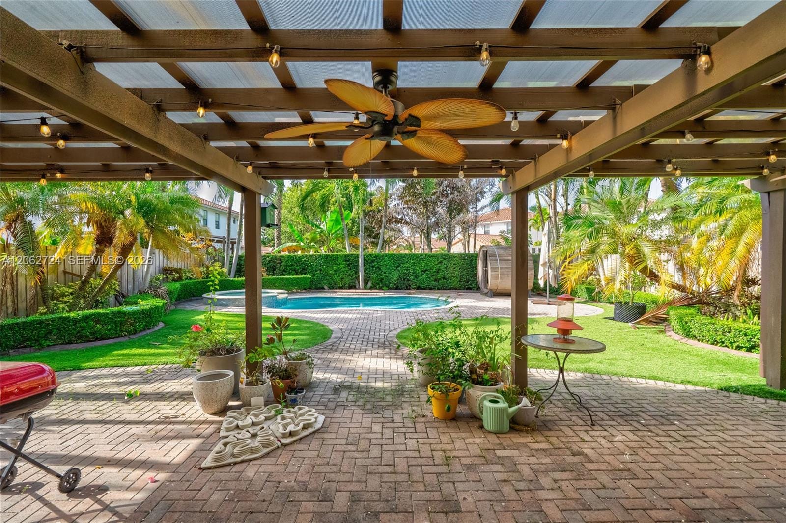 9721 NW 8th Terrace, Miami, FL 33172 photo 21
