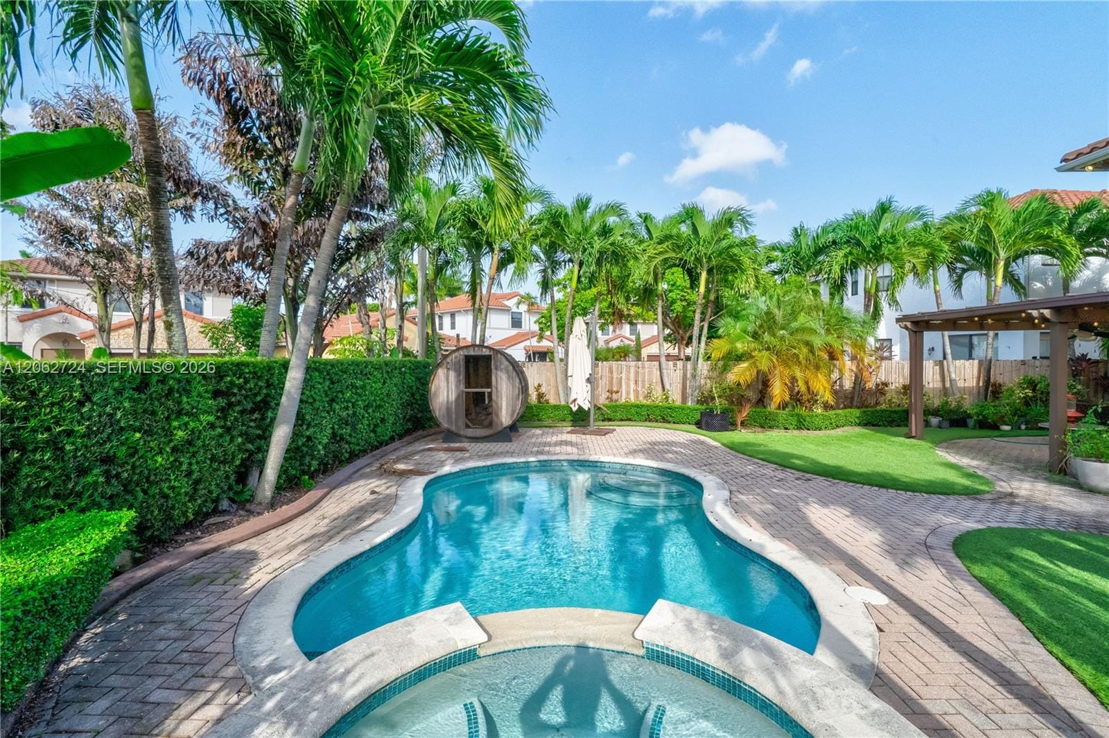 9721 NW 8th Terrace, Miami, FL 33172 photo 28