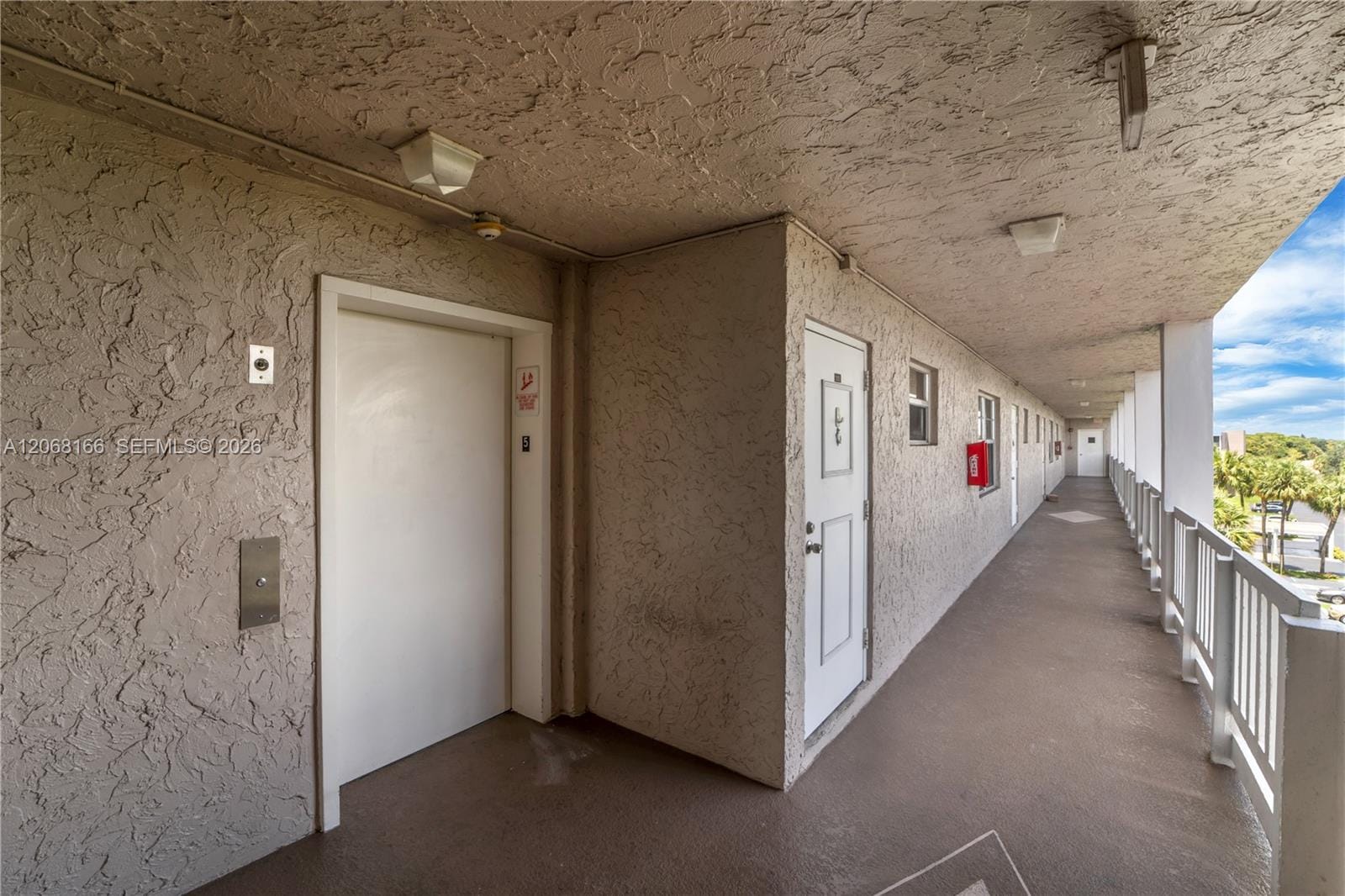 1100 NW 87th Avenue 508, Coral Springs, FL 33071 photo 3