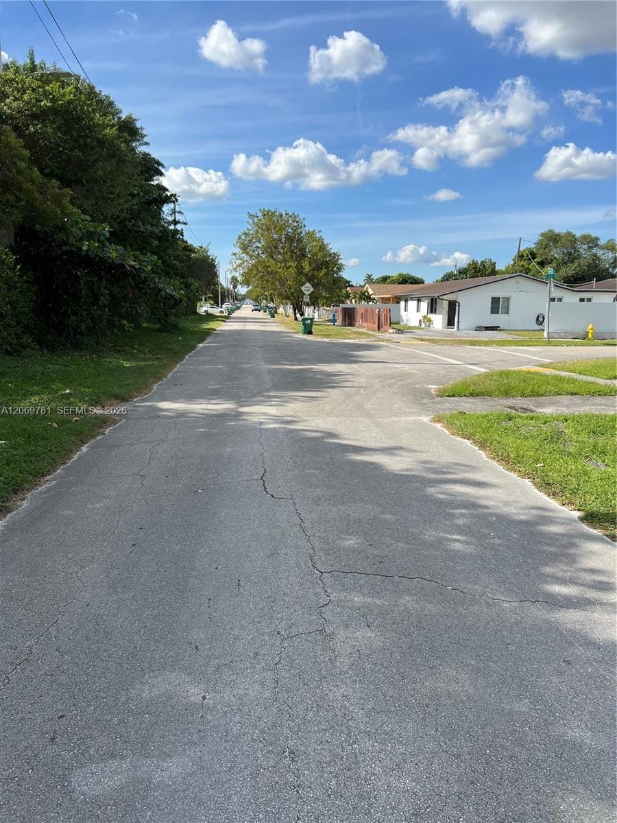 13735 NW 23rd Avenue, Opa-Locka, FL 33054 photo 22
