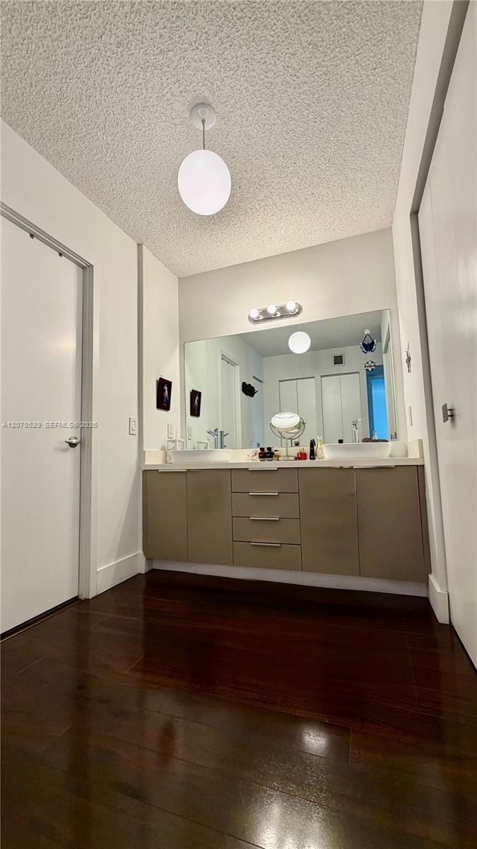 3701 N Country Club Drive 304, Aventura, FL 33180 photo 18