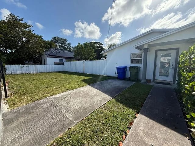 100 NW 45th Street 1, Miami, FL 33127