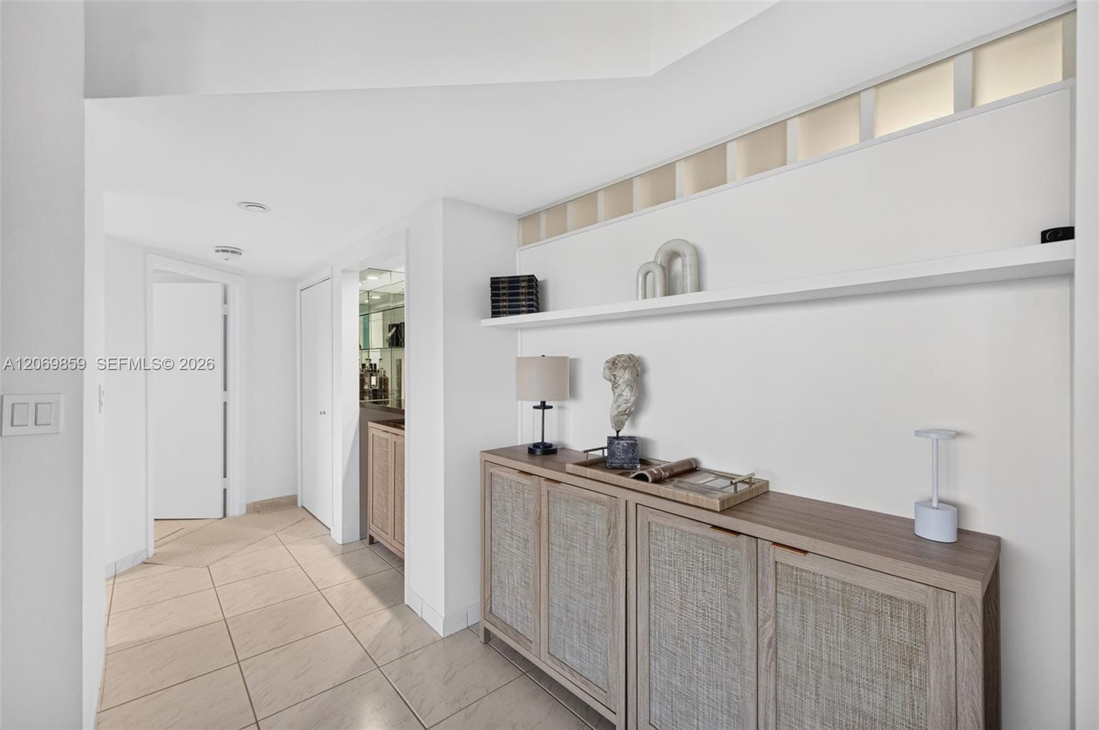 1000 Island Boulevard 405, Aventura, FL 33160 photo 15