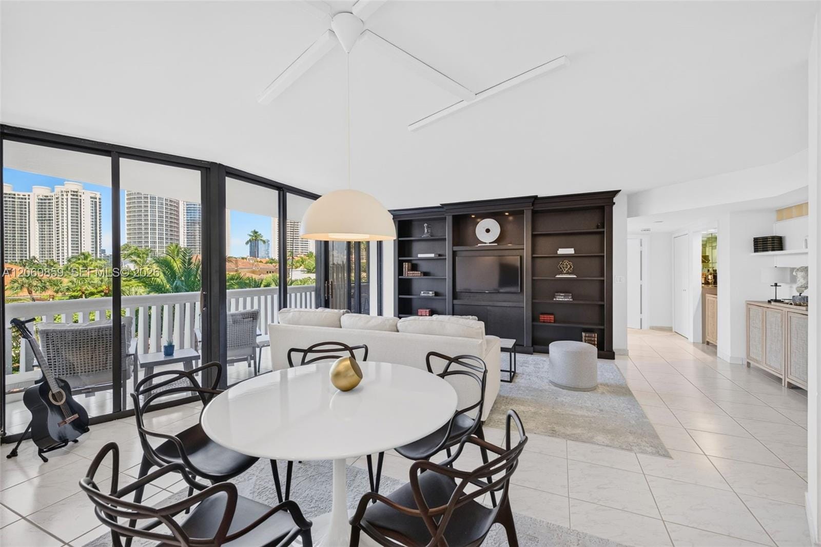 1000 Island Boulevard 405, Aventura, FL 33160 photo 6