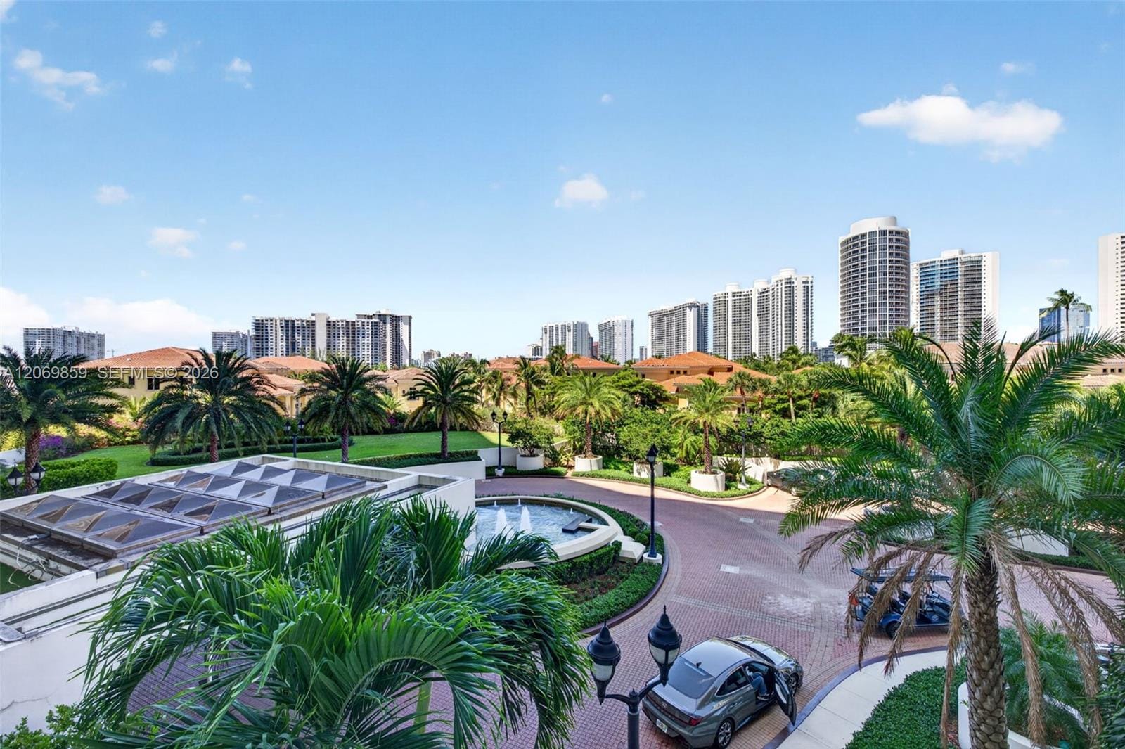 1000 Island Boulevard 405, Aventura, FL 33160 photo 8