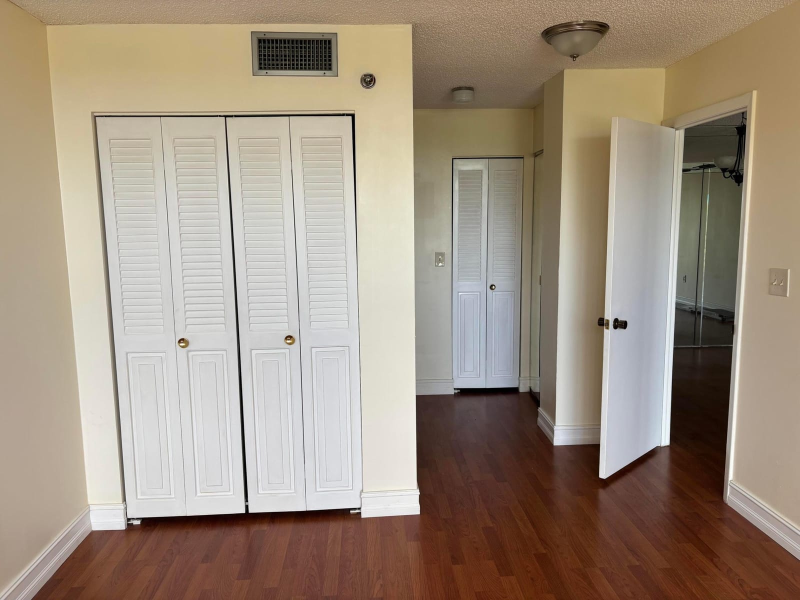 1200 Saint Charles PL Place 414 — photo 7