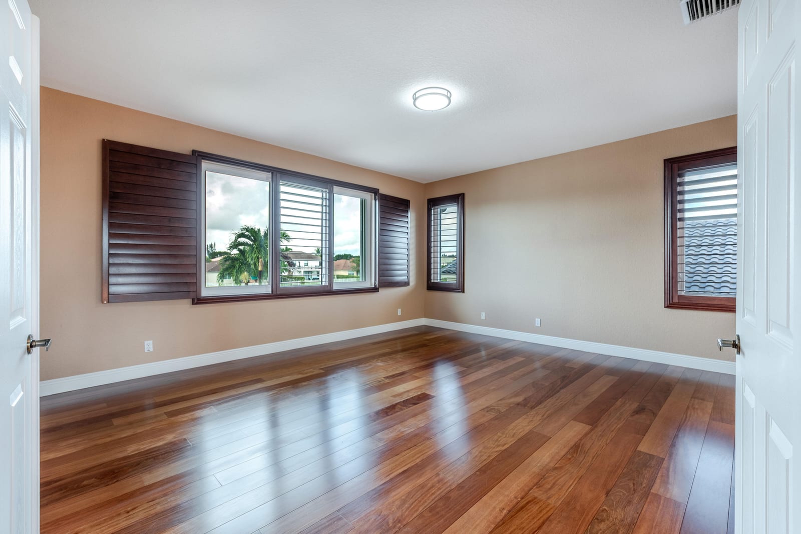 112 ISOLA Circle, Royal Palm Beach, FL 33411 photo 16