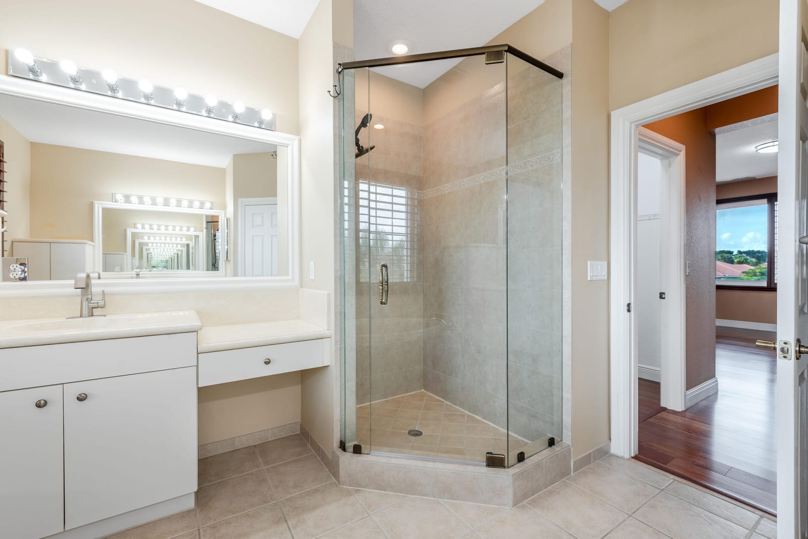 112 ISOLA Circle, Royal Palm Beach, FL 33411 photo 20