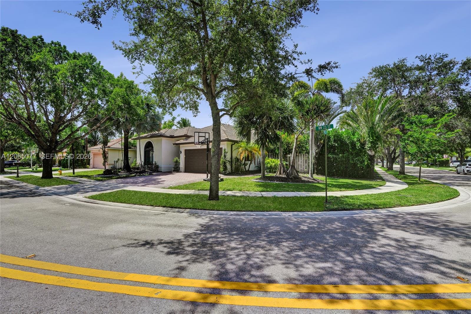 14298 NW 23rd Street, Pembroke Pines, FL 33028 photo 2