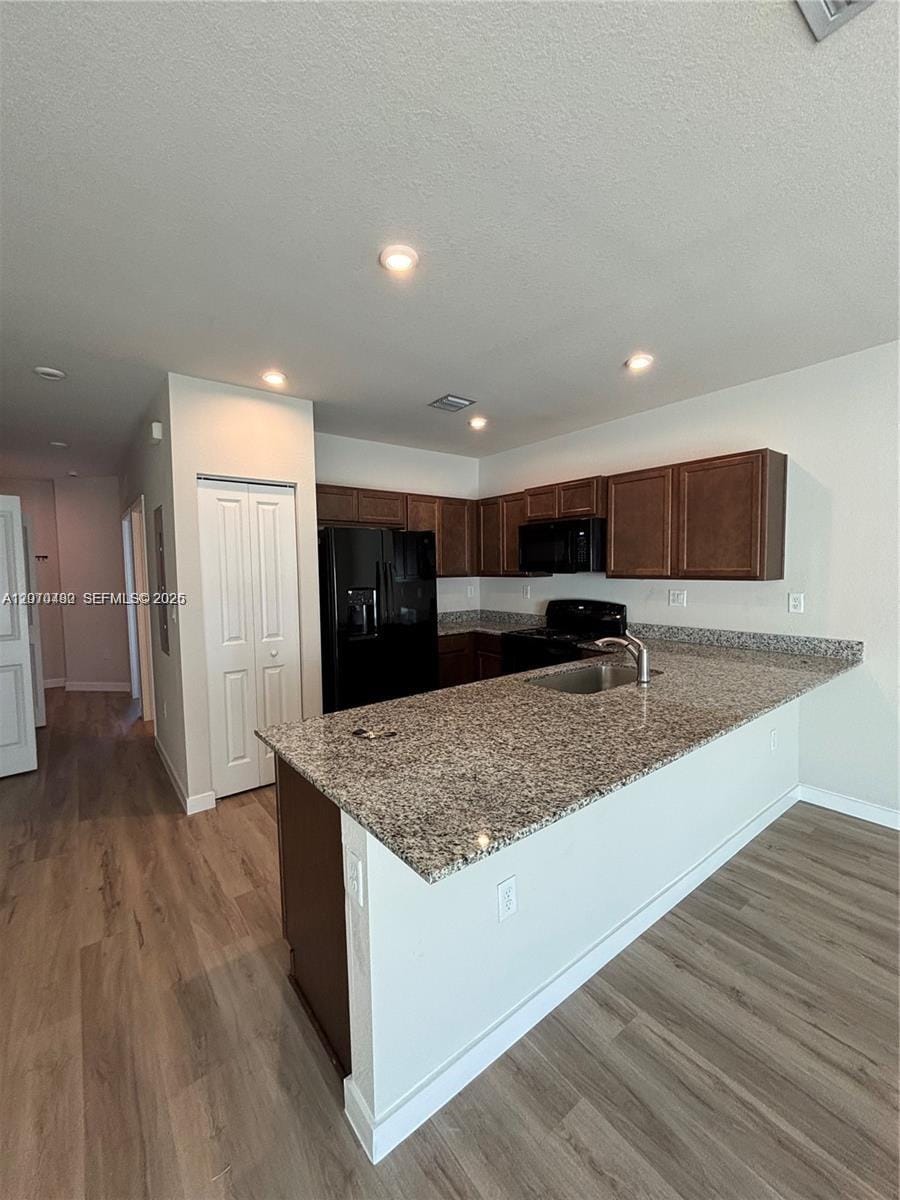1021 NW 5th Street — photo 2