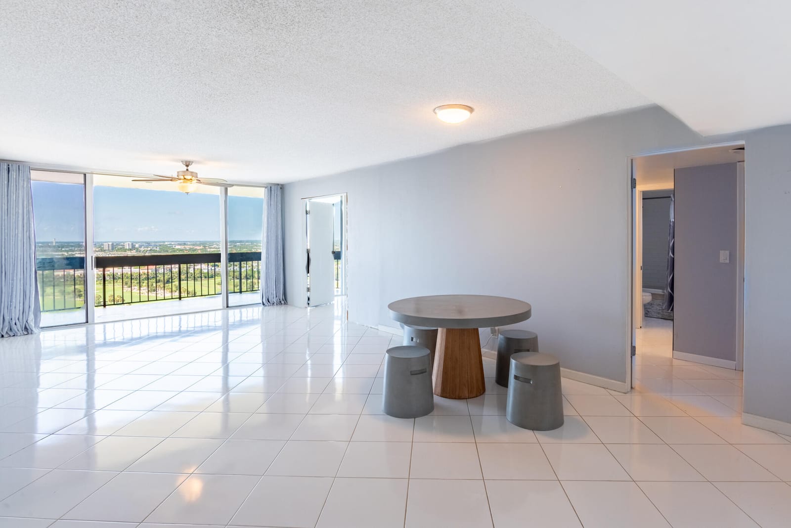 2400 PRESIDENTIAL Way PH6 — photo 5