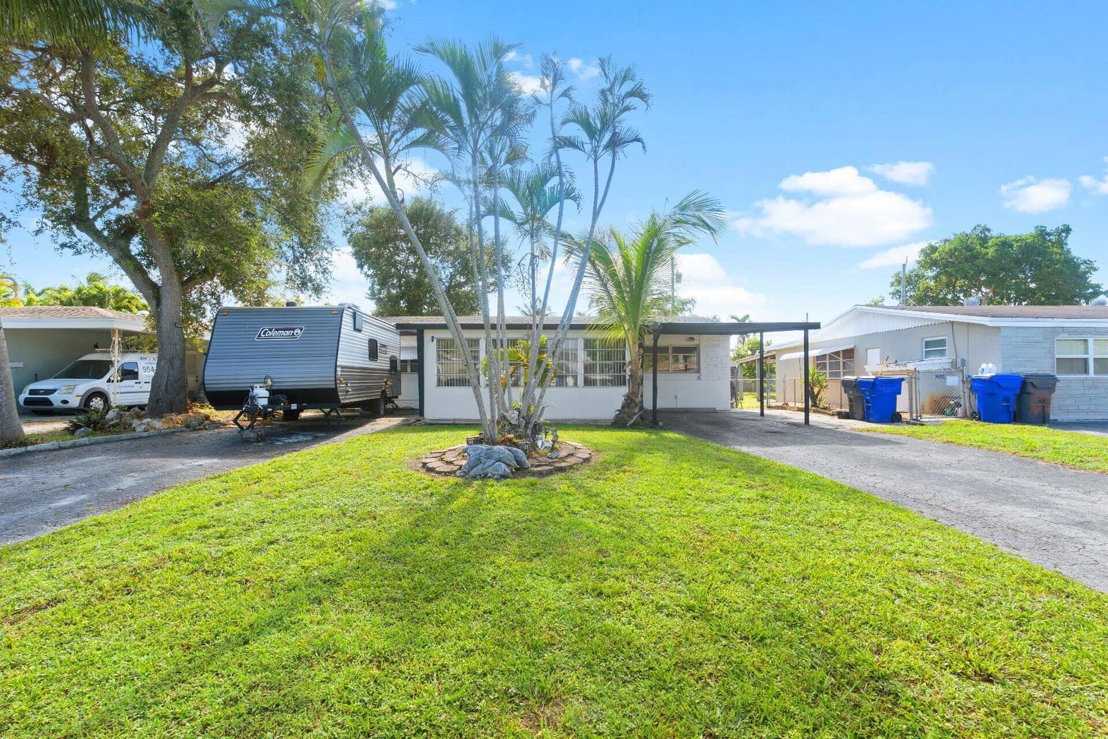 2220 N 57th Terrace, Hollywood, FL 33021 photo 1