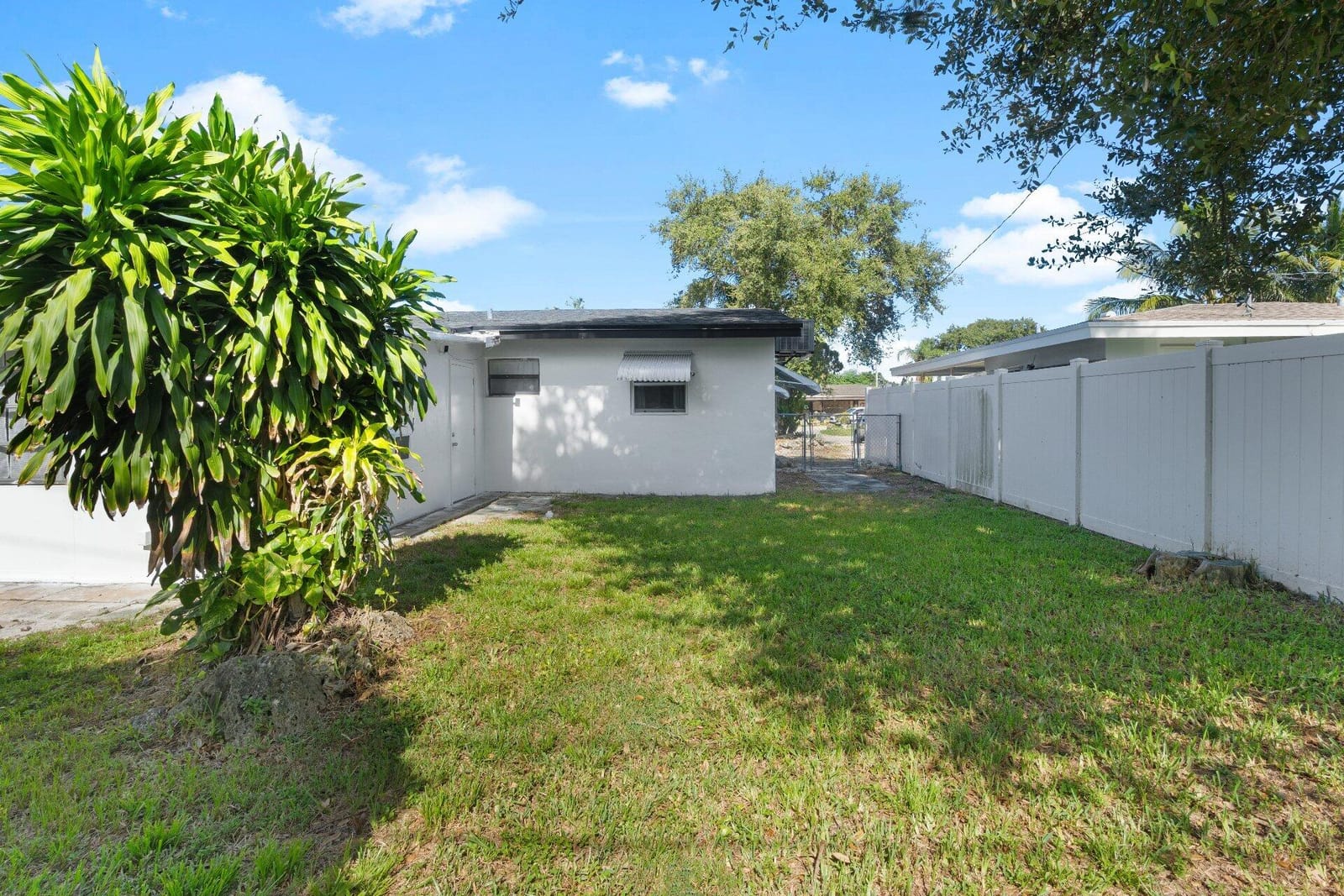 2220 N 57th Terrace, Hollywood, FL 33021 photo 25