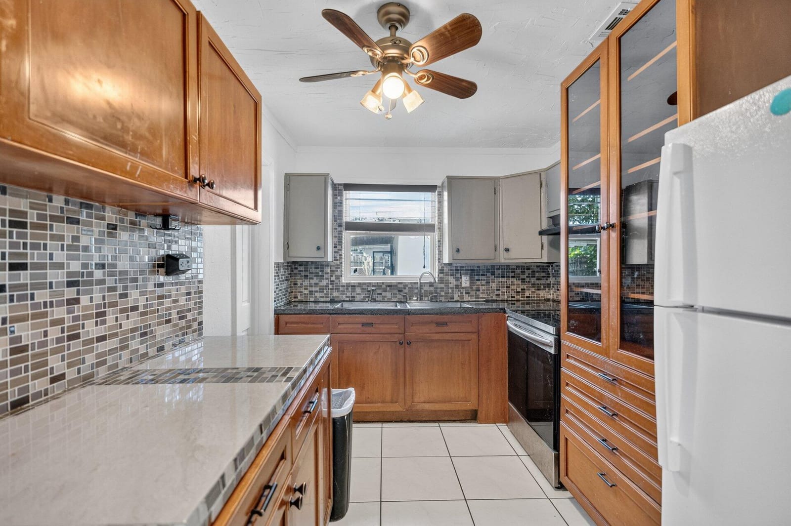 2220 N 57th Terrace, Hollywood, FL 33021 photo 4