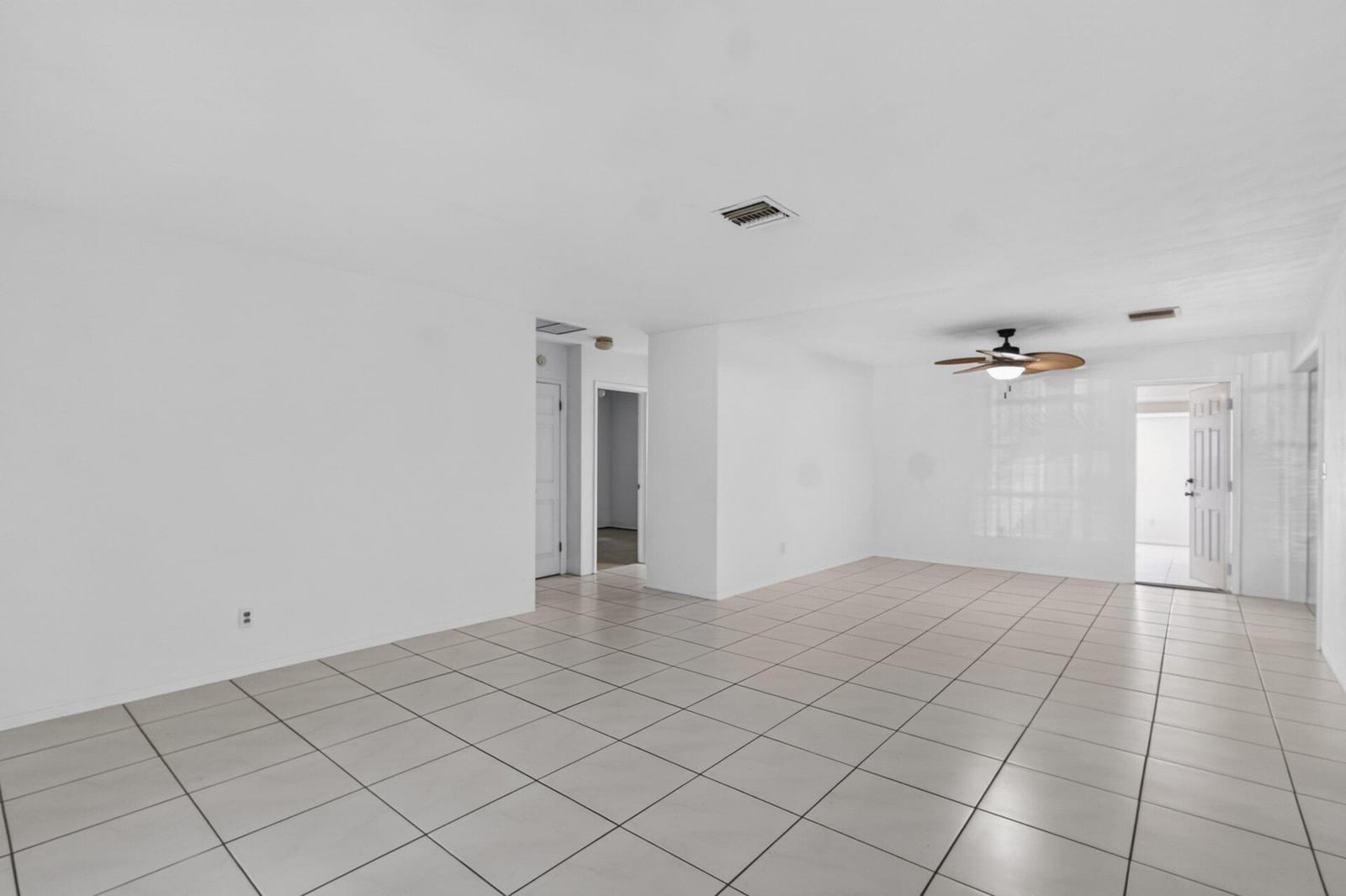 2220 N 57th Terrace, Hollywood, FL 33021 photo 7