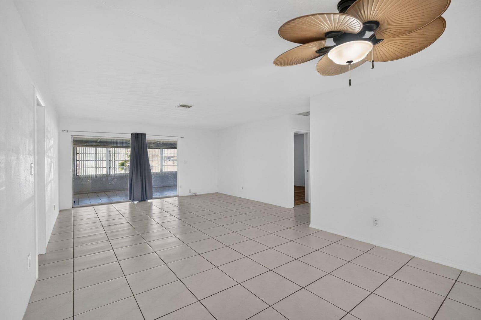 2220 N 57th Terrace, Hollywood, FL 33021 photo 9