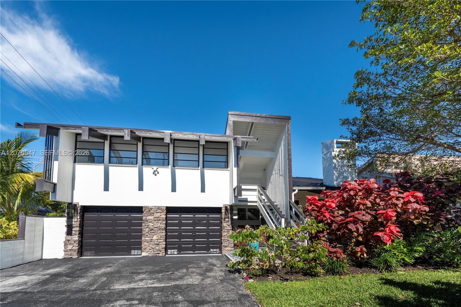 1501 NE 24th Street 1, Wilton Manors, FL 33305