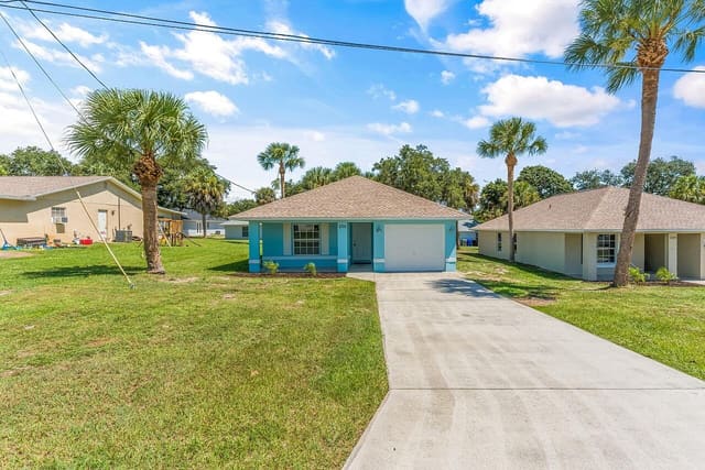 230 13th Street SW, Vero Beach, FL 32962